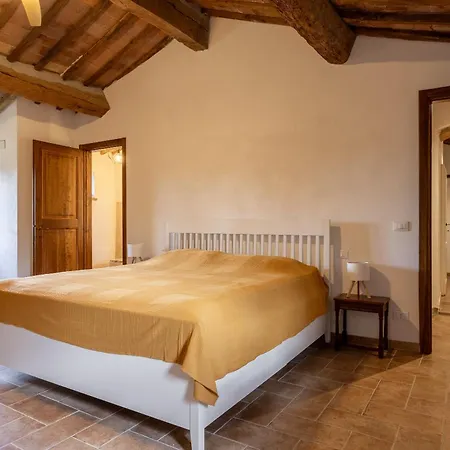Amelia House Private Pool, Casole Elsa, Monti Landhaus *